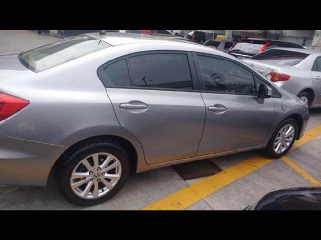 HONDA CIVIC 1.8 LXS 16V FLEX 4P MANUAL HONDA CIVIC 1.8 LXS 16V FLEX 4P MANUAL 2012/2013