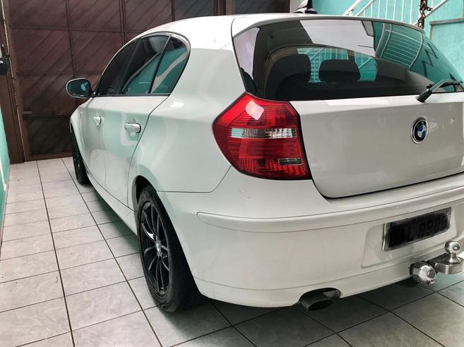 BMW 118i 2.0 UE71 16V GASOLINA 4P AUTOMÁTICO BMW 118i 2.0 UE71 16V GASOLINA 4P AUTOMÁTICO 2010/2011
