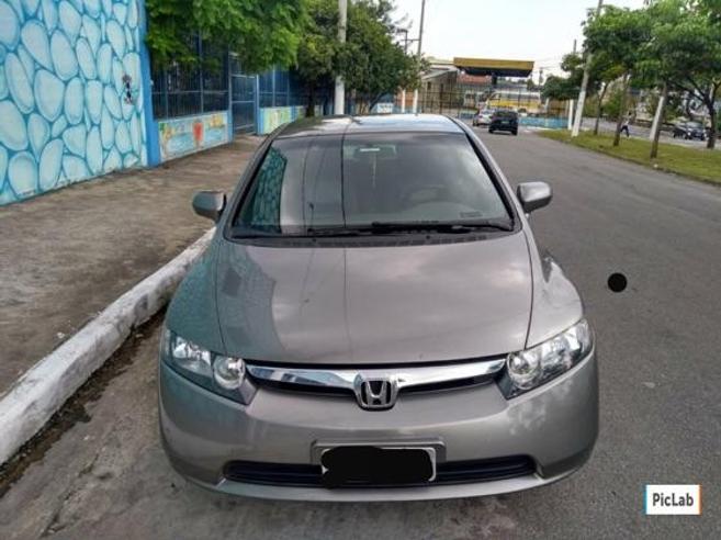 HONDA CIVIC 1.8 LXS 16V GASOLINA 4P AUTOMÁTICO HONDA CIVIC 1.8 LXS 16V GASOLINA 4P AUTOMÁTICO 2006/2007