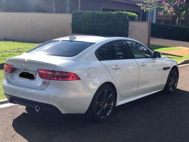 JAGUAR XE 2.0 16V SI4 TURBO GASOLINA R-SPORT 4P AUTOMÁTICO JAGUAR XE 2.0 16V SI4 TURBO GASOLINA R-SPORT 4P AUTOMÁTICO 2016/2017