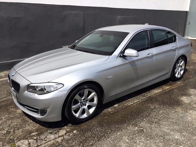 BMW 528i 2.0 16V GASOLINA 4P AUTOMÁTICO BMW 528i 2.0 16V GASOLINA 4P AUTOMÁTICO 2012/2013