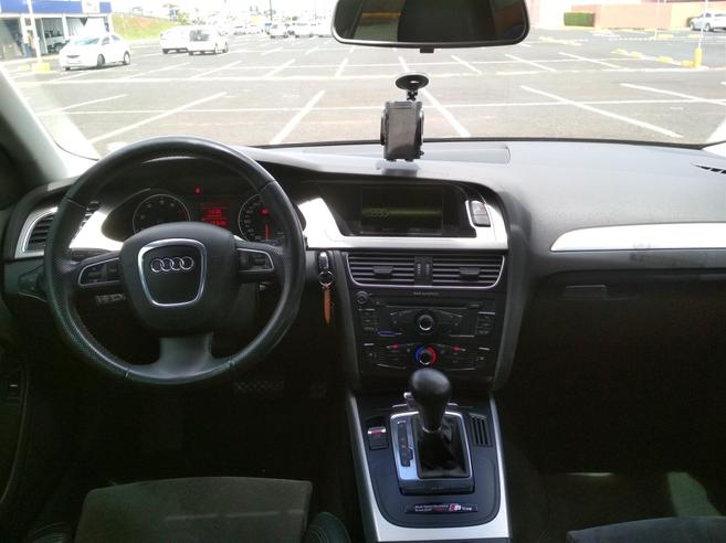 AUDI A4 2.0 TFSI SPORT 16V 214CV GASOLINA 4P MULTITRONIC AUDI A4 2.0 TFSI SPORT 16V 214CV GASOLINA 4P MULTITRONIC 2008/2009