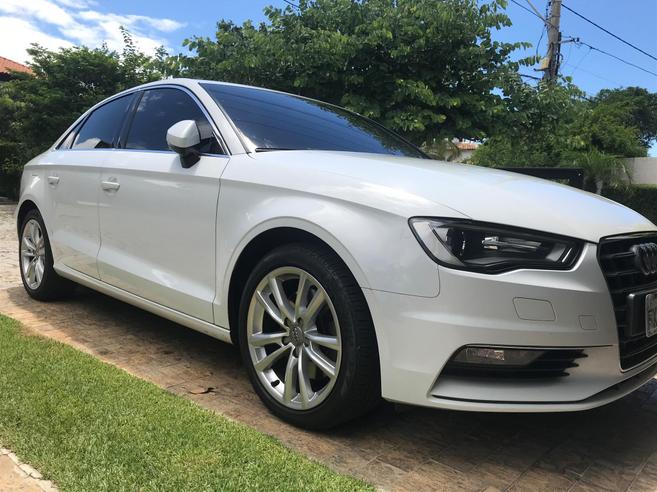 AUDI A3 1.8 TFSI SEDAN AMBITION 20V 180CV GASOLINA 4P AUTOMÁTICO AUDI A3 1.8 TFSI SEDAN AMBITION 20V 180CV GASOLINA 4P AUTOMÁTICO 2015/2016