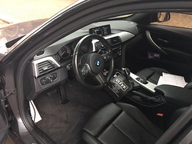 BMW 328i 2.0 M SPORT 16V ACTIVEFLEX 4P AUTOMÁTICO BMW 328i 2.0 M SPORT 16V ACTIVEFLEX 4P AUTOMÁTICO 2016/2017
