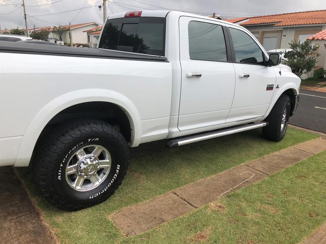 DODGE RAM 6.7 2500 LARAMIE 4X4 CD I6 TURBO DIESEL 4P AUTOMÁTICO DODGE RAM 6.7 2500 LARAMIE 4X4 CD I6 TURBO DIESEL 4P AUTOMÁTICO 2012/2012