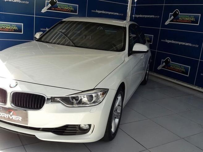 BMW 320i 2.0 16V TURBO GASOLINA 4P AUTOMÁTICO BMW 320i 2.0 16V TURBO GASOLINA 4P AUTOMÁTICO 2012/2013