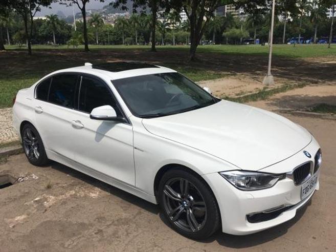 BMW 328i 2.0 LUXURY SEDAN 16V GASOLINA 4P AUTOMÁTICO BMW 328i 2.0 LUXURY SEDAN 16V GASOLINA 4P AUTOMÁTICO 2012/2013