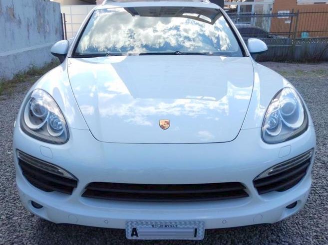 PORSCHE CAYENNE 4.8 S 4X4 V8 32V GASOLINA 4P TIPTRONIC PORSCHE CAYENNE 4.8 S 4X4 V8 32V GASOLINA 4P TIPTRONIC 2012/2012