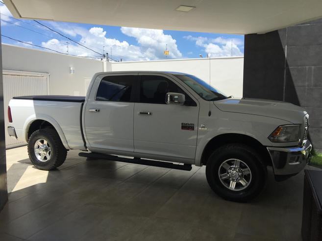 DODGE RAM 6.7 2500 LARAMIE 4X4 CD I6 TURBO DIESEL 4P AUTOMÁTICO DODGE RAM 6.7 2500 LARAMIE 4X4 CD I6 TURBO DIESEL 4P AUTOMÁTICO 2012/2012