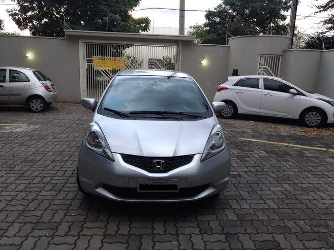 HONDA FIT 1.4 LX 16V FLEX 4P MANUAL HONDA FIT 1.4 LX 16V FLEX 4P MANUAL 2012/2012