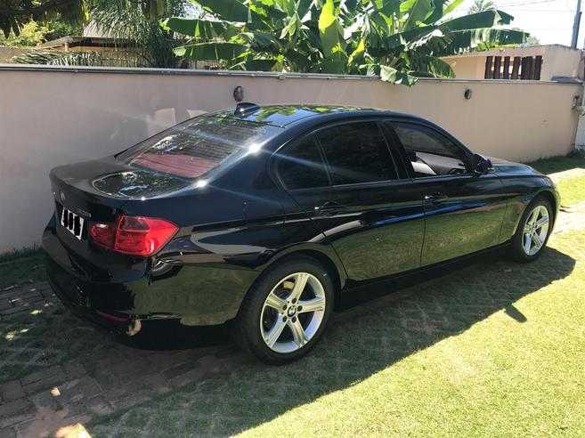 BMW 320i 2.0 SPORT 16V TURBO ACTIVE FLEX 4P AUTOMÁTICO BMW 320i 2.0 SPORT 16V TURBO ACTIVE FLEX 4P AUTOMÁTICO 2015/2015