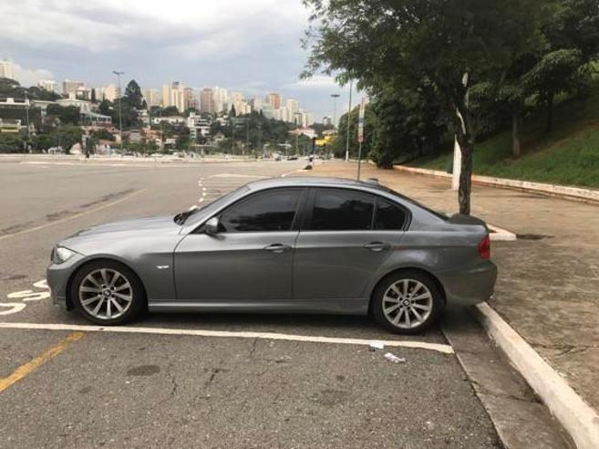 BMW 320i 2.0 TOP 16V GASOLINA 4P AUTOMÁTICO BMW 320i 2.0 TOP 16V GASOLINA 4P AUTOMÁTICO 2011/2012