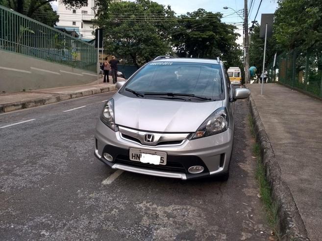 HONDA FIT 1.5 TWIST 16V FLEX 4P MANUAL HONDA FIT 1.5 TWIST 16V FLEX 4P MANUAL 2012/2013