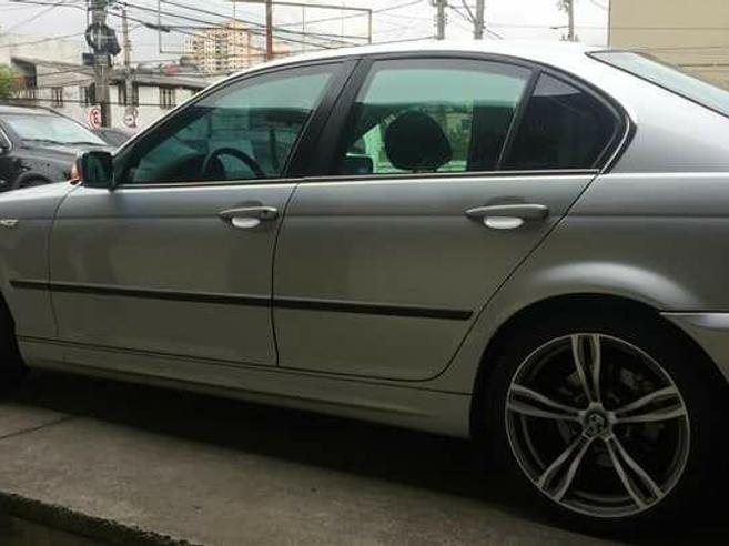 BMW 325i 2.5 SEDAN 24V GASOLINA 4P AUTOMÁTICO BMW 325i 2.5 SEDAN 24V GASOLINA 4P AUTOMÁTICO 2002/2002