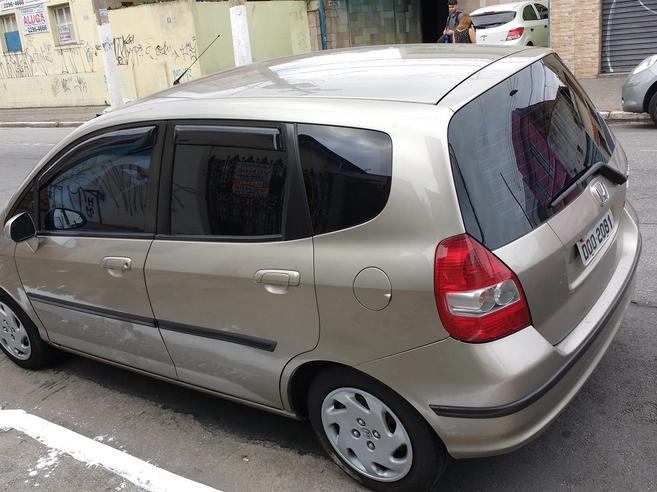 HONDA FIT 1.4 LX 8V GASOLINA 4P MANUAL HONDA FIT 1.4 LX 8V GASOLINA 4P MANUAL 2005/2005