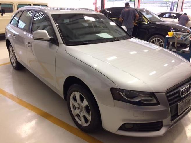 AUDI A4 2.0 TFSI AVANT 183CV GASOLINA 4P MULTITRONIC AUDI A4 2.0 TFSI AVANT 183CV GASOLINA 4P MULTITRONIC 2009/2009