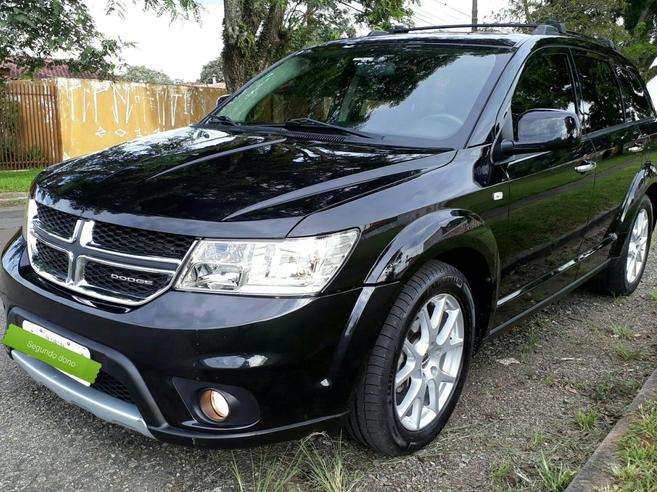 DODGE JOURNEY 3.6 RT V6 GASOLINA 4P AUTOMÁTICO DODGE JOURNEY 3.6 RT V6 GASOLINA 4P AUTOMÁTICO 2011/2012