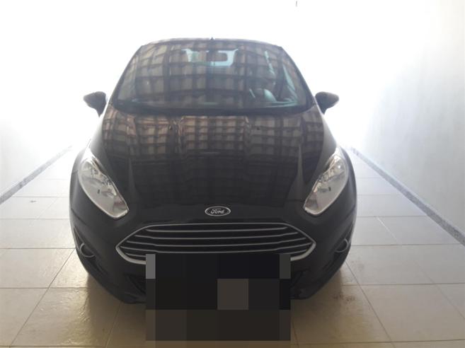 FORD FIESTA 1.6 SE HATCH 16V FLEX 4P POWERSHIFT FORD FIESTA 1.6 SE HATCH 16V FLEX 4P POWERSHIFT 2015/2015