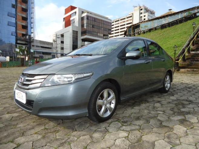 HONDA CITY 1.5 LX 16V FLEX 4P MANUAL HONDA CITY 1.5 LX 16V FLEX 4P MANUAL 2010/2010