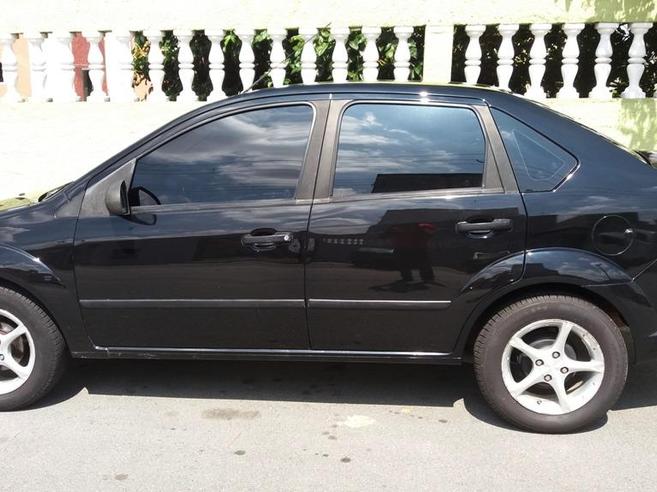 FORD FIESTA 1.0 MPI SEDAN 8V FLEX 4P MANUAL FORD FIESTA 1.0 MPI SEDAN 8V FLEX 4P MANUAL 2006/2007