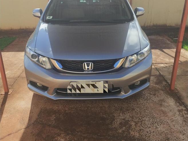 HONDA CIVIC 2.0 LXR 16V FLEX 4P AUTOMÁTICO HONDA CIVIC 2.0 LXR 16V FLEX 4P AUTOMÁTICO 2015/2016