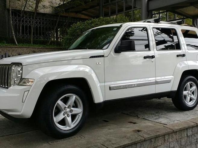 JEEP CHEROKEE 3.7 LIMITED 4X4 V6 12V GASOLINA 4P AUTOMÁTICO JEEP CHEROKEE 3.7 LIMITED 4X4 V6 12V GASOLINA 4P AUTOMÁTICO 2012/2012