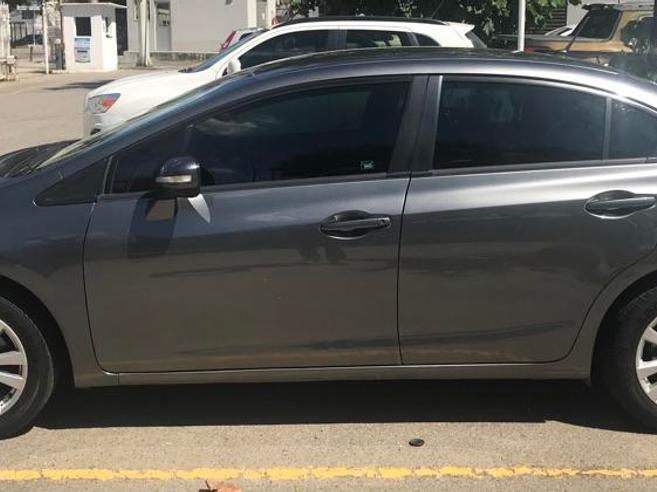 HONDA CIVIC 1.8 LXL 16V FLEX 4P MANUAL HONDA CIVIC 1.8 LXL 16V FLEX 4P MANUAL 2012/2012