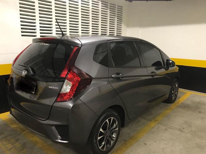 HONDA FIT 1.5 DX 16V FLEX 4P AUTOMÁTICO HONDA FIT 1.5 DX 16V FLEX 4P AUTOMÁTICO 2014/2015