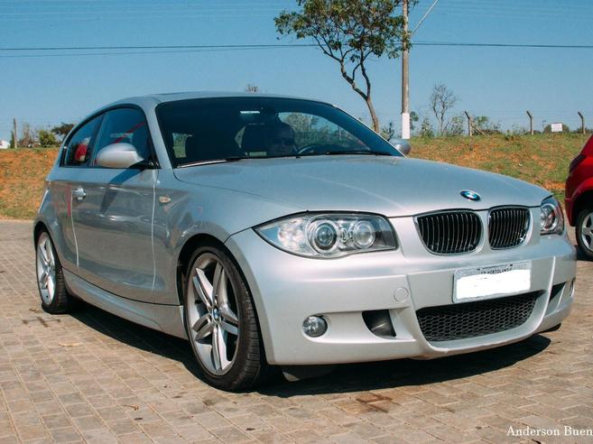 BMW 130i 3.0 SPORT HATCH 24V GASOLINA 2P AUTOMÁTICO BMW 130i 3.0 SPORT HATCH 24V GASOLINA 2P AUTOMÁTICO 2007/2008