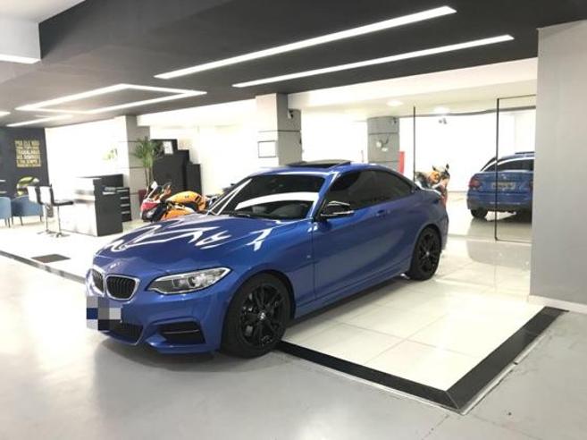 BMW M235i 3.0 I6 24V TURBO GASOLINA 2P AUTOMÁTICO BMW M235i 3.0 I6 24V TURBO GASOLINA 2P AUTOMÁTICO 2015/2016