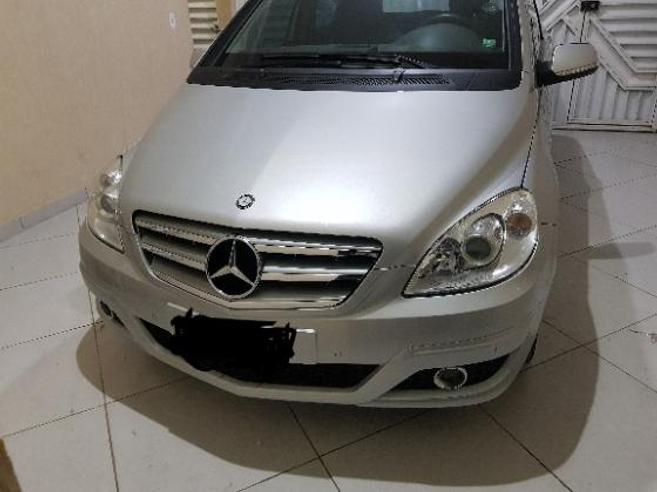 MERCEDES-BENZ B 180 1.7 8V GASOLINA 4P AUTOMÁTICO MERCEDES-BENZ B 180 1.7 8V GASOLINA 4P AUTOMÁTICO 2011/2011
