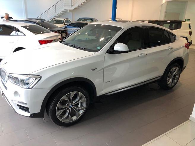 BMW X4 2.0 28I X LINE 4X4 16V TURBO GASOLINA 4P AUTOMÁTICO BMW X4 2.0 28I X LINE 4X4 16V TURBO GASOLINA 4P AUTOMÁTICO 2015/2015