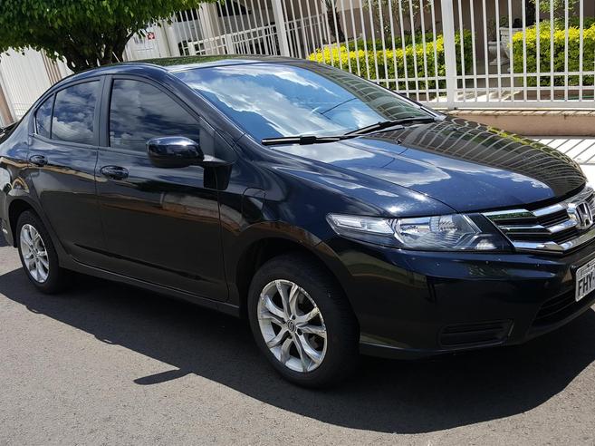 HONDA CITY 1.5 DX 16V FLEX 4P MANUAL HONDA CITY 1.5 DX 16V FLEX 4P MANUAL 2013/2013
