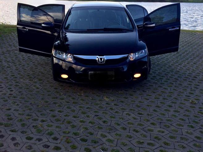 HONDA CIVIC 1.8 LXL 16V FLEX 4P AUTOMÁTICO HONDA CIVIC 1.8 LXL 16V FLEX 4P AUTOMÁTICO 2010/2011