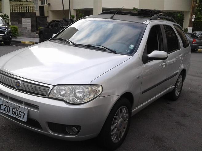 FIAT PALIO 1.8 MPI HLX WEEKEND 8V FLEX 4P MANUAL FIAT PALIO 1.8 MPI HLX WEEKEND 8V FLEX 4P MANUAL 2005/2005