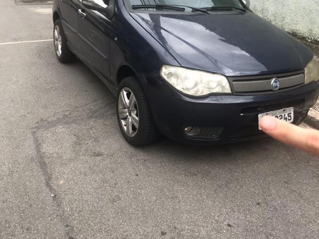 FIAT PALIO 1.8 MPI HLX 8V GASOLINA 4P MANUAL FIAT PALIO 1.8 MPI HLX 8V GASOLINA 4P MANUAL 2003/2004