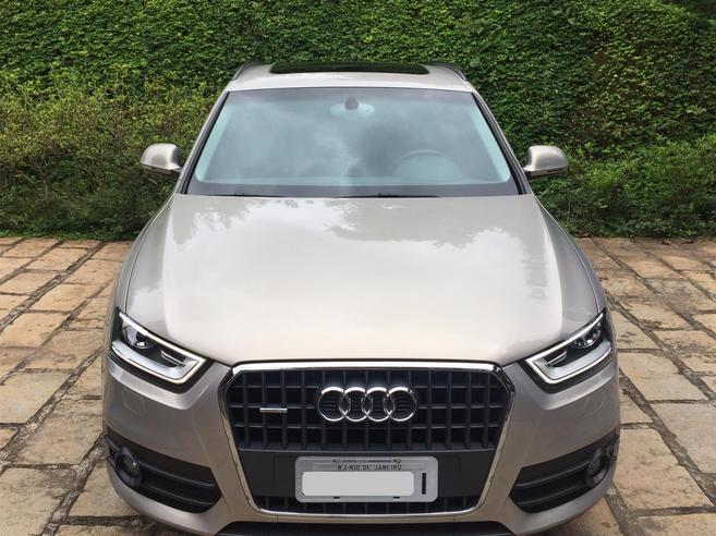 AUDI Q3 2.0 TFSI AMBIENTE QUATTRO 4P GASOLINA S TRONIC AUDI Q3 2.0 TFSI AMBIENTE QUATTRO 4P GASOLINA S TRONIC 2014/2015