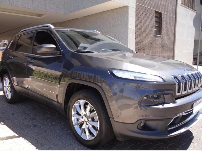 JEEP CHEROKEE 3.2 LIMITED 4X4 V6 24V GASOLINA 4P AUTOMÁTICO JEEP CHEROKEE 3.2 LIMITED 4X4 V6 24V GASOLINA 4P AUTOMÁTICO 2014/2014
