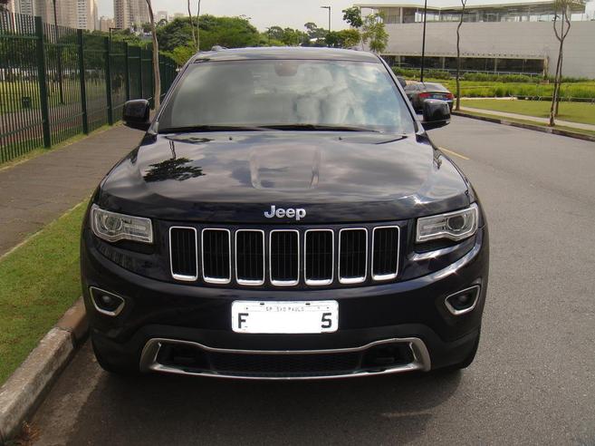 JEEP GRAND CHEROKEE 3.6 LIMITED 4X4 V6 24V GASOLINA 4P AUTOMATICO JEEP GRAND CHEROKEE 3.6 LIMITED 4X4 V6 24V GASOLINA 4P AUTOMATICO 2013/2014