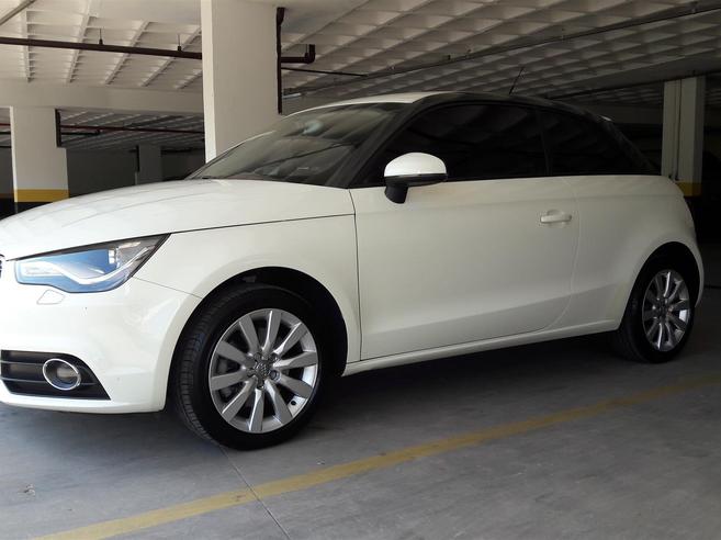 AUDI A1 1.4 TFSI ATTRACTION 16V 122CV GASOLINA 2P AUTOMÁTICO AUDI A1 1.4 TFSI ATTRACTION 16V 122CV GASOLINA 2P AUTOMÁTICO 2011/2011