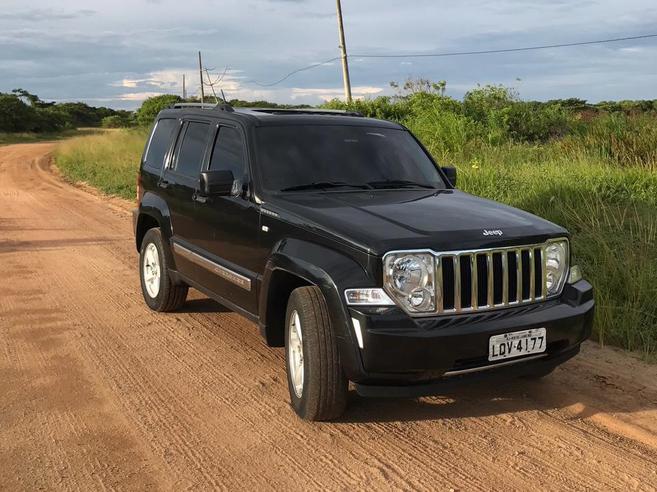 JEEP CHEROKEE 3.7 LIMITED 4X4 V6 12V GASOLINA 4P AUTOMÁTICO JEEP CHEROKEE 3.7 LIMITED 4X4 V6 12V GASOLINA 4P AUTOMÁTICO 2012/2012