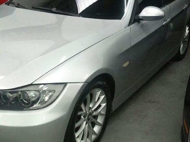BMW 320i 2.0 16V GASOLINA 4P AUTOMÁTICO BMW 320i 2.0 16V GASOLINA 4P AUTOMÁTICO 2008/2008