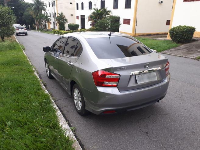 HONDA CITY 1.5 LX 16V FLEX 4P MANUAL HONDA CITY 1.5 LX 16V FLEX 4P MANUAL 2012/2013