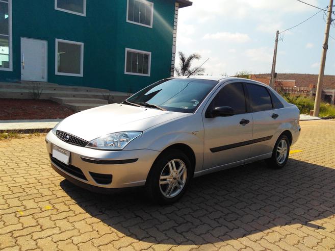 FORD FOCUS 2.0 GLX SEDAN 16V GASOLINA 4P MANUAL FORD FOCUS 2.0 GLX SEDAN 16V GASOLINA 4P MANUAL 2007/2007