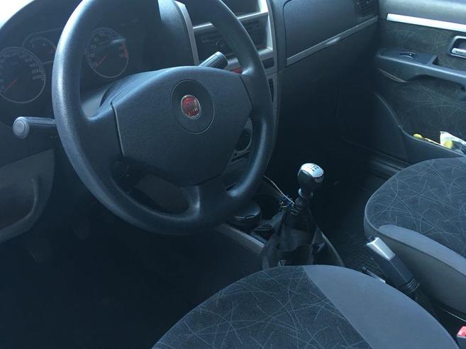 FIAT SIENA 1.8 MPI HLX 8V FLEX 4P MANUAL FIAT SIENA 1.8 MPI HLX 8V FLEX 4P MANUAL 2008/2009