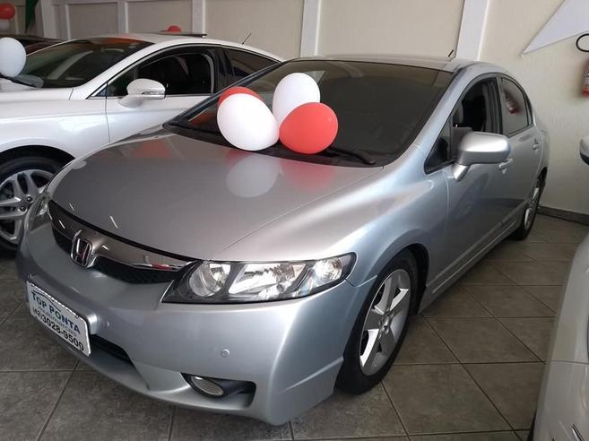 HONDA CIVIC 1.8 LXS 16V FLEX 4P AUTOMÁTICO HONDA CIVIC 1.8 LXS 16V FLEX 4P AUTOMÁTICO 2006/2007