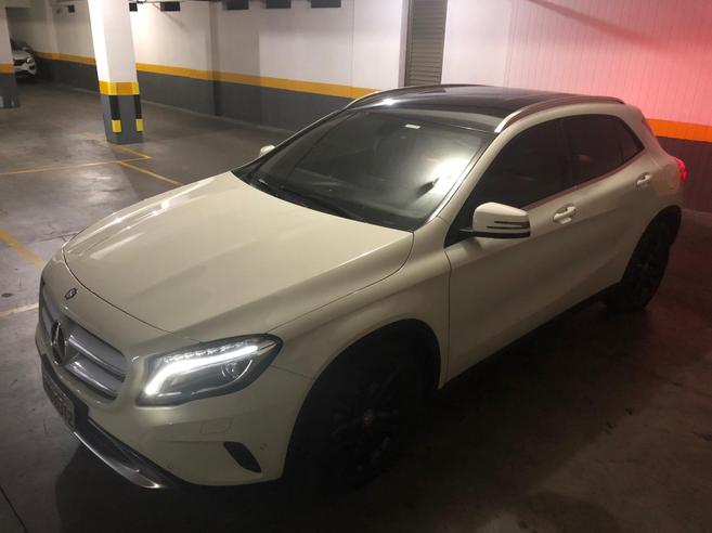 MERCEDES-BENZ GLA 200 1.6 CGI ADVANCE 16V TURBO GASOLINA 4P AUTOMÁTICO MERCEDES-BENZ GLA 200 1.6 CGI ADVANCE 16V TURBO GASOLINA 4P AUTOMÁTICO 2015/2015