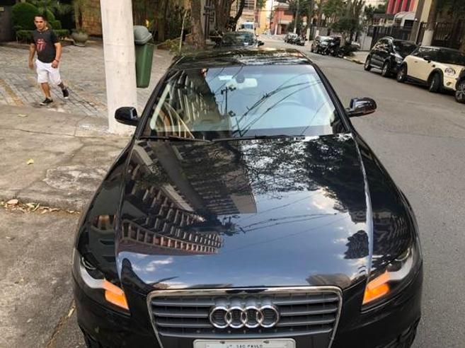 AUDI A4 2.0 TFSI AMBIENTE 183CV GASOLINA 4P MULTITRONIC AUDI A4 2.0 TFSI AMBIENTE 183CV GASOLINA 4P MULTITRONIC 2011/2012