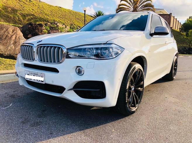 BMW X5 3.0 4X4 M50D I6 TURBO DIESEL 4P AUTOMÁTICO BMW X5 3.0 4X4 M50D I6 TURBO DIESEL 4P AUTOMÁTICO 2015/2015