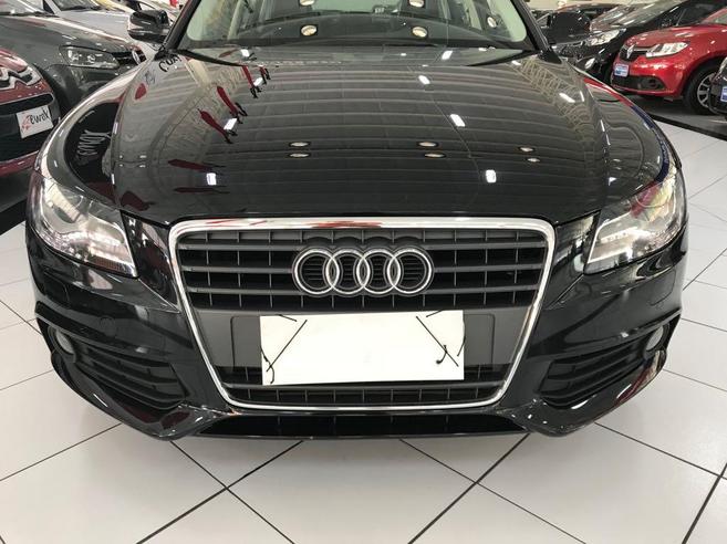 AUDI A4 2.0 TFSI AMBIENTE 183CV GASOLINA 4P MULTITRONIC AUDI A4 2.0 TFSI AMBIENTE 183CV GASOLINA 4P MULTITRONIC 2009/2010